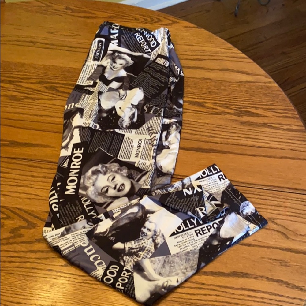 Marilyn Monroe Leggings-Never Worn
